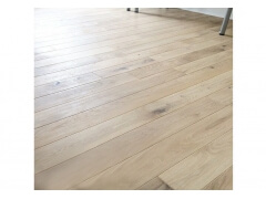 Solid Wood Flooring - Brushed Natural Oak Solid Wood Flooring